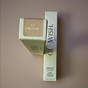 HUDA BEAUTY Glowish Bright Light Concealer 1.5 Fair Cool - Beige